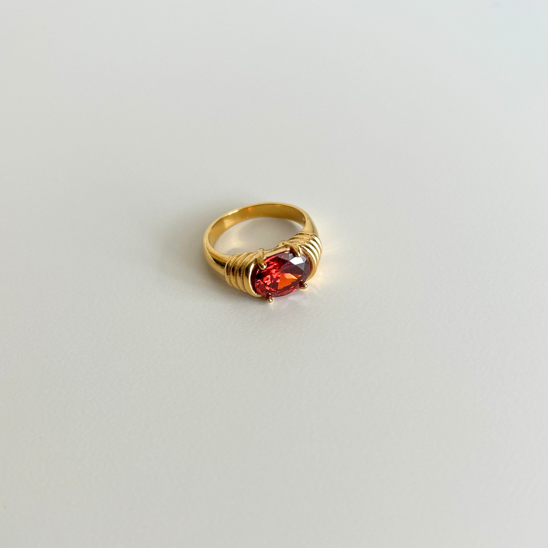 Rubino Ring