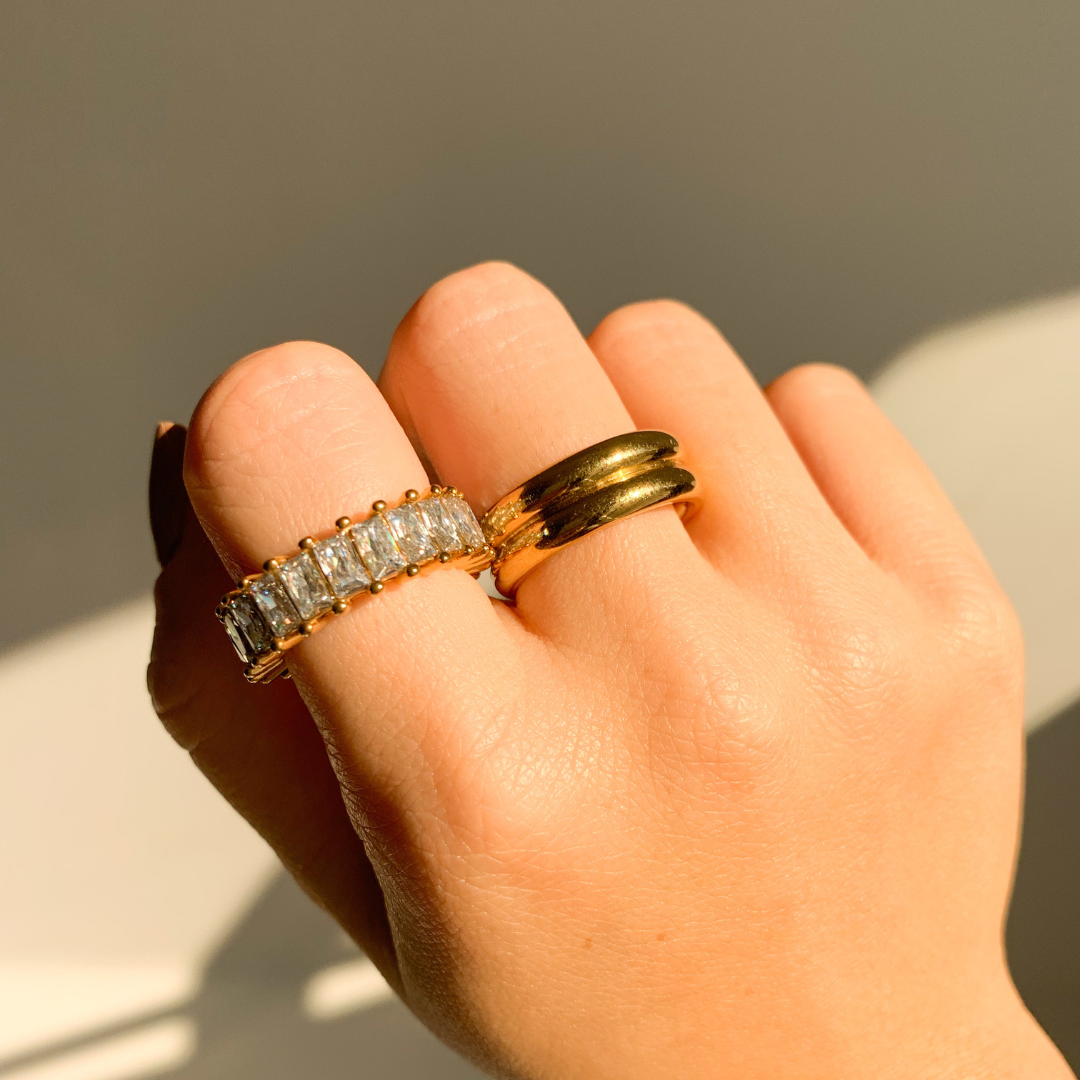 Trouble Ring