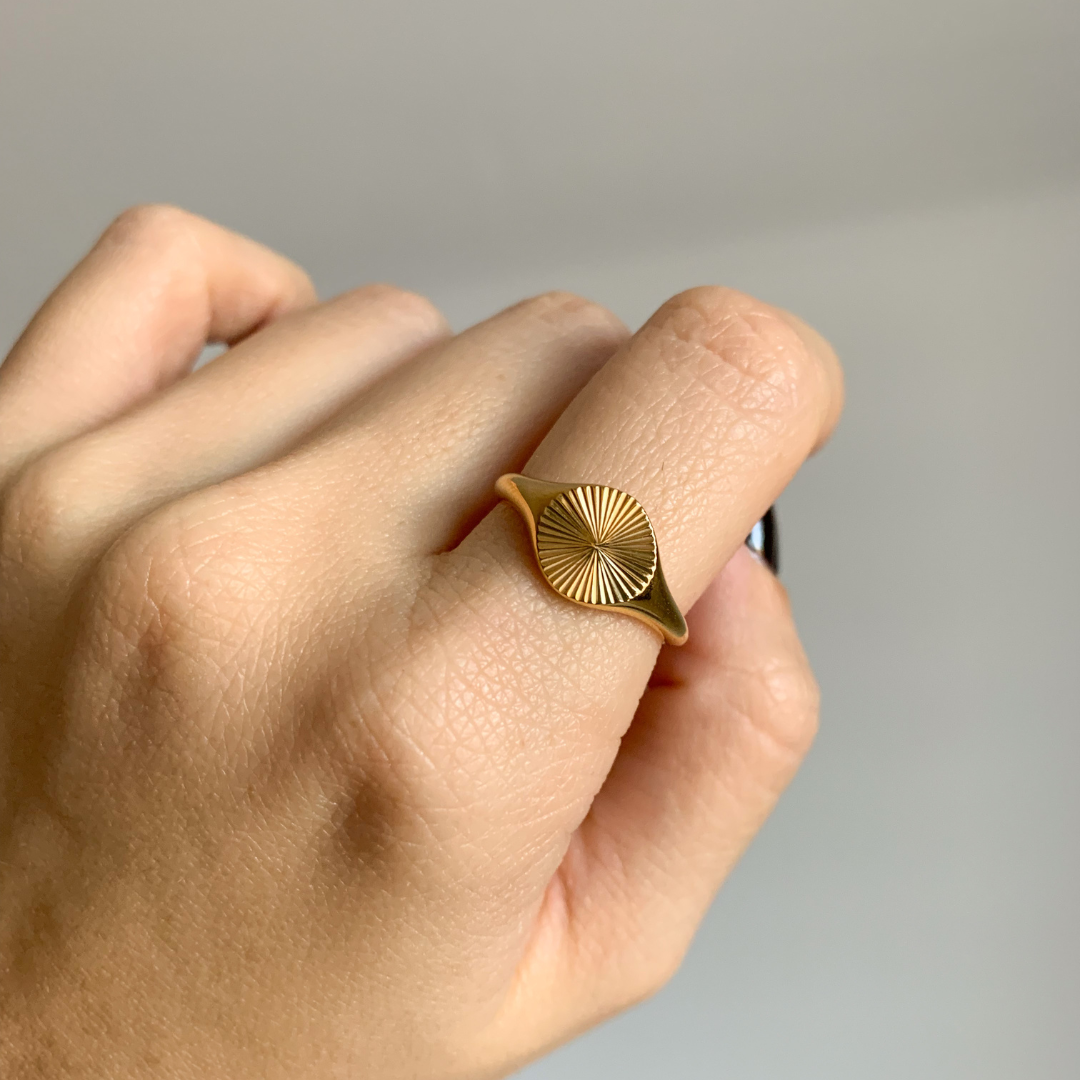 Denari Ring