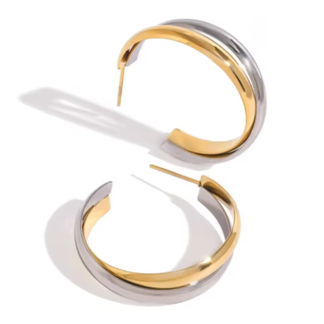 Mia Hoops