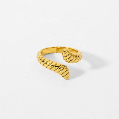 Serpente Ring