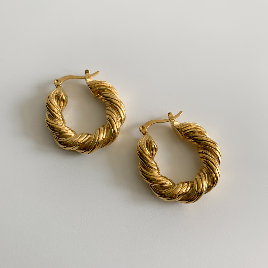 Romana Hoops