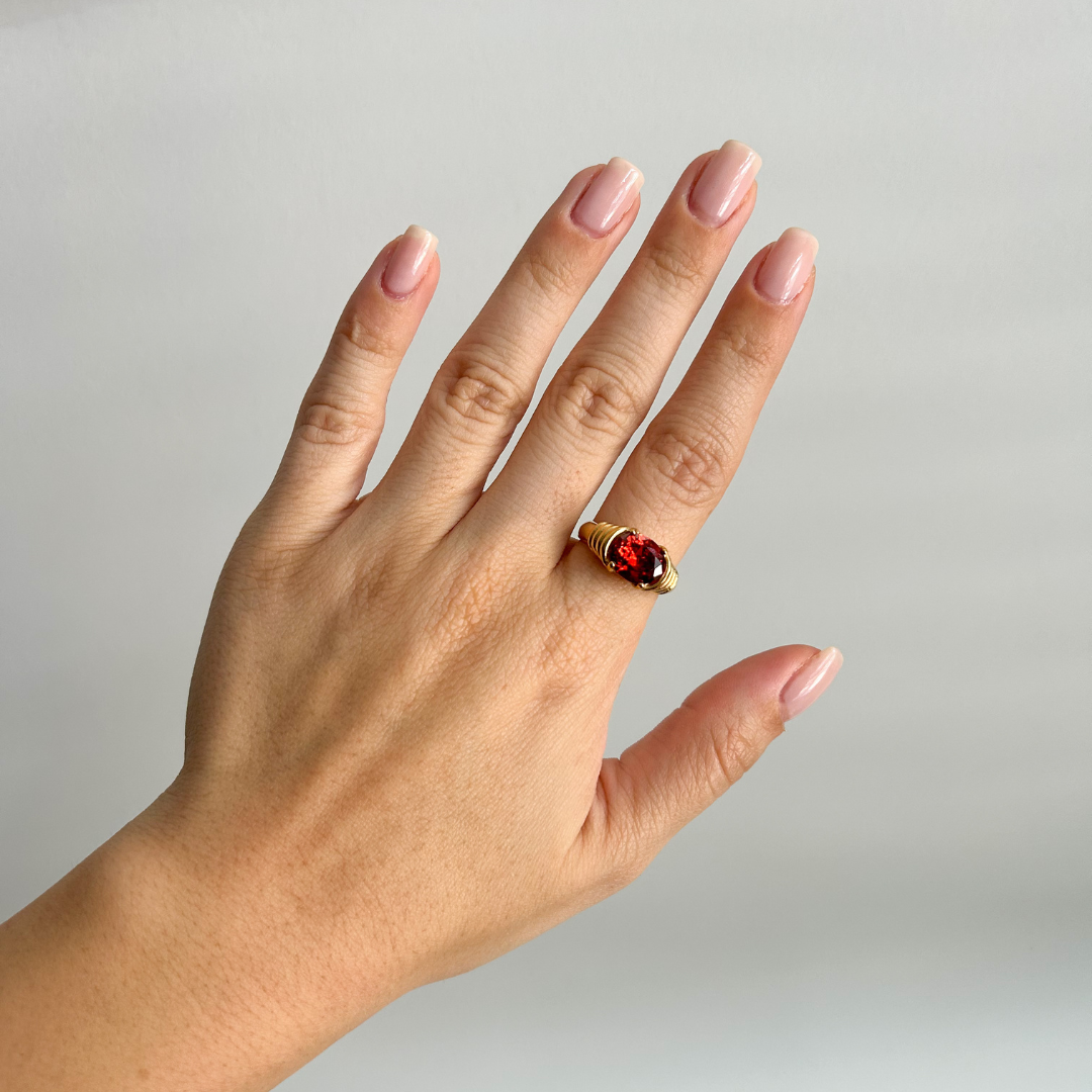Rubino Ring