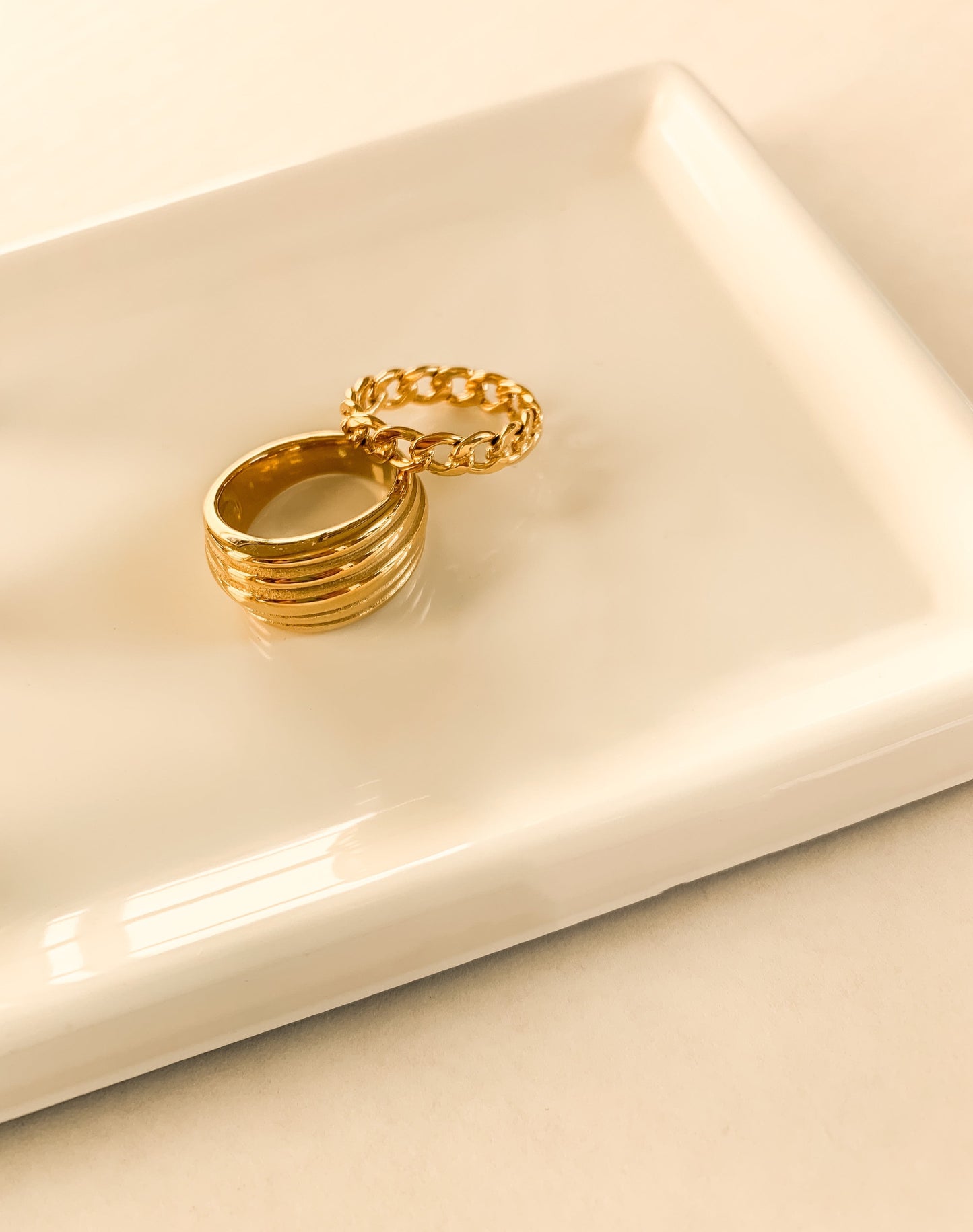 Signature Chain Ring