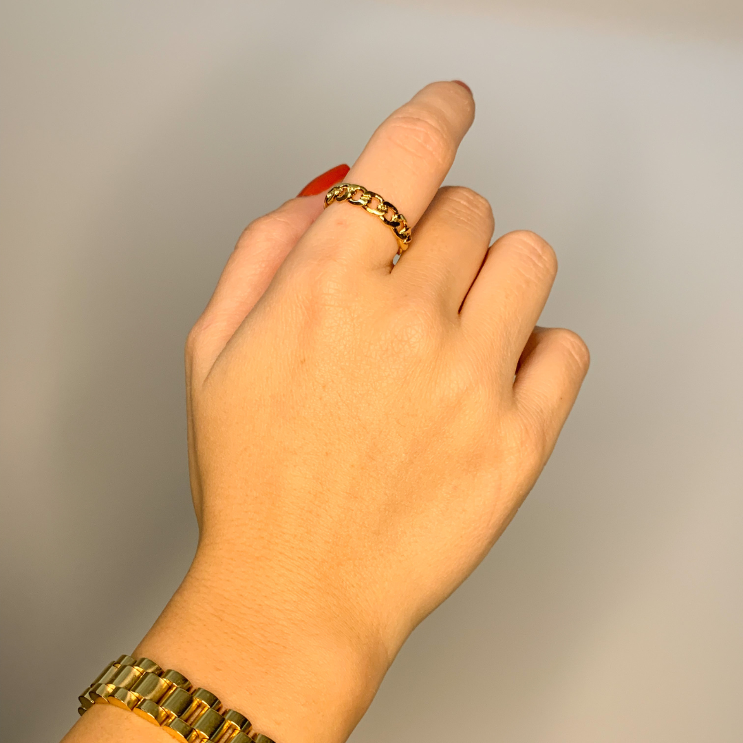 Signature Chain Ring
